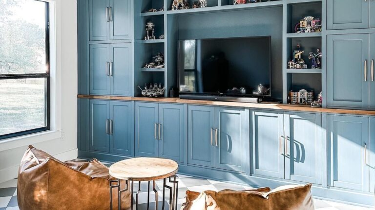 How to Make a Living Room DIY Built-In Cabinets with 5 Easy Steps