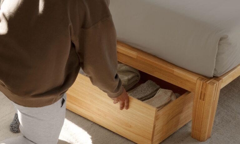Rolling Under Bed Storage DIY